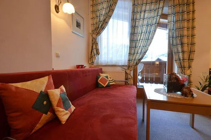 Mitteregger شقة كابرون